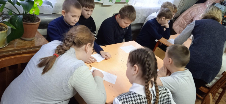 По страринцам рассказов Н. Сладкова.